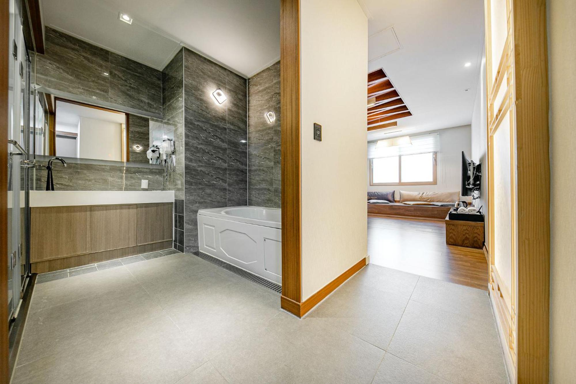 Yeosu Stay Hotel Quarto foto